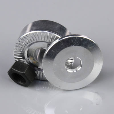Prop Hub Accessories including Nut / Washer / Drive (fits 20cc Twin)